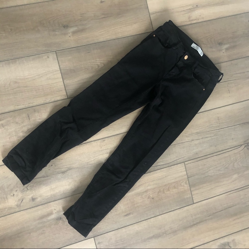 Cropped Black Zara Skinny Jeans